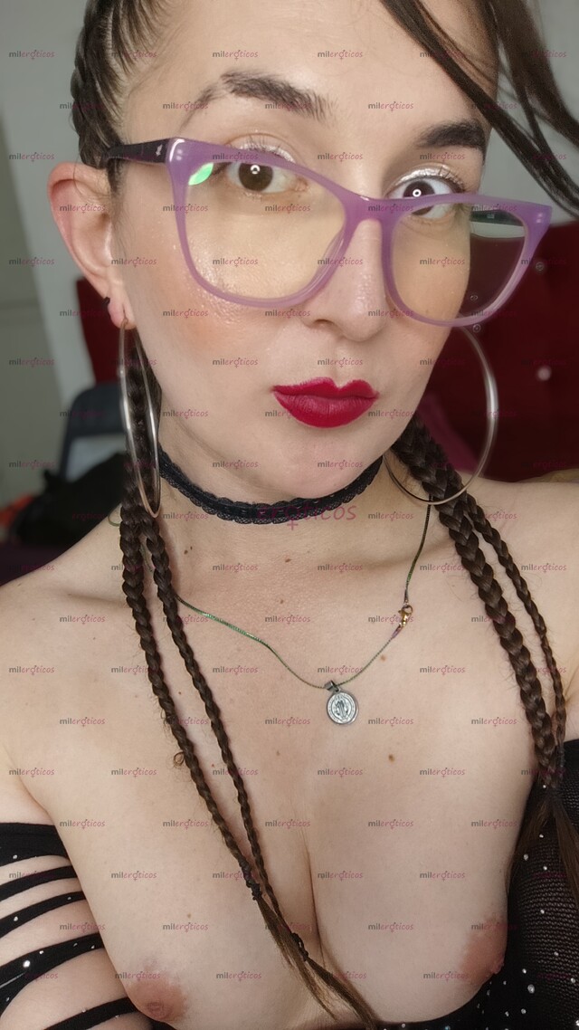 FOTOS DE CASTAÑA ARRECHA VERSATILIDAD & JUGETESS.. LENCERIA TACONESS..