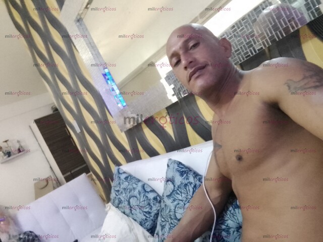 FOTOS DE CHICO ACTIVO DOTADO 23 CTM VERÁS CONTENIDOS Y FOTOS 43 AÑOS