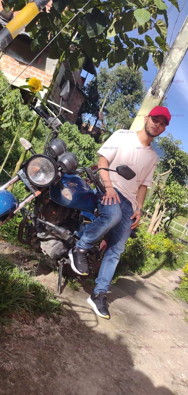 FOTOS DE MANSITO RELAJADO SERIO Y CALLAO ..24 AÑO$