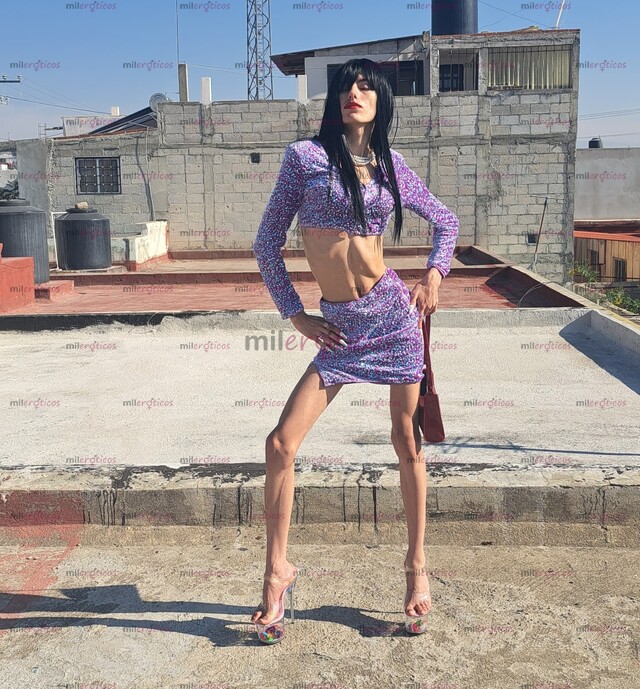 FOTOS DE DÉJATE CONSENTIR POR UNA CHICA TRANS DE 19 AÑOS,HERMOSA Y SÚPER HOT.