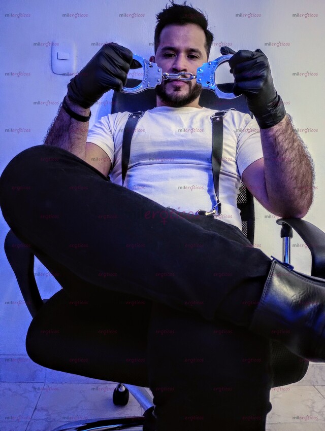 FOTOS DE MASTER DE BDSM Y FETICHES!! SESIÓNES PRESENCIALES Y VIRTUALES..
