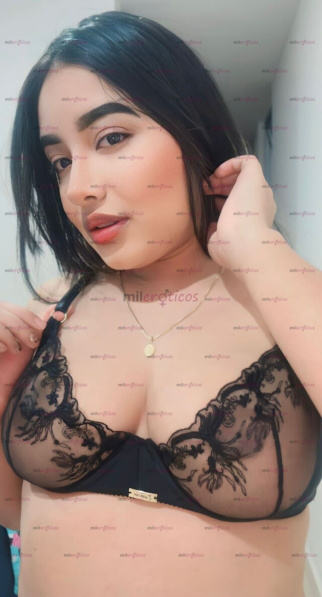 FOTOS DE HERMOSA COLOMBIANA LLEGANDO A TU PAIS LLAMAME MI AMOR