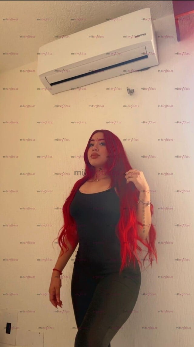 FOTOS DE SOY MÍA UNA LINDA PELIROJA DE RECIÉN LLEGADA DE COLOMBIA