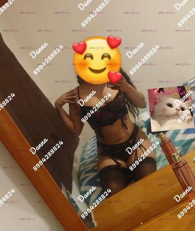 FOTOS DE DANNA MUÑEQUITA SEXY Y COMPLACIENTE Y BONITA
