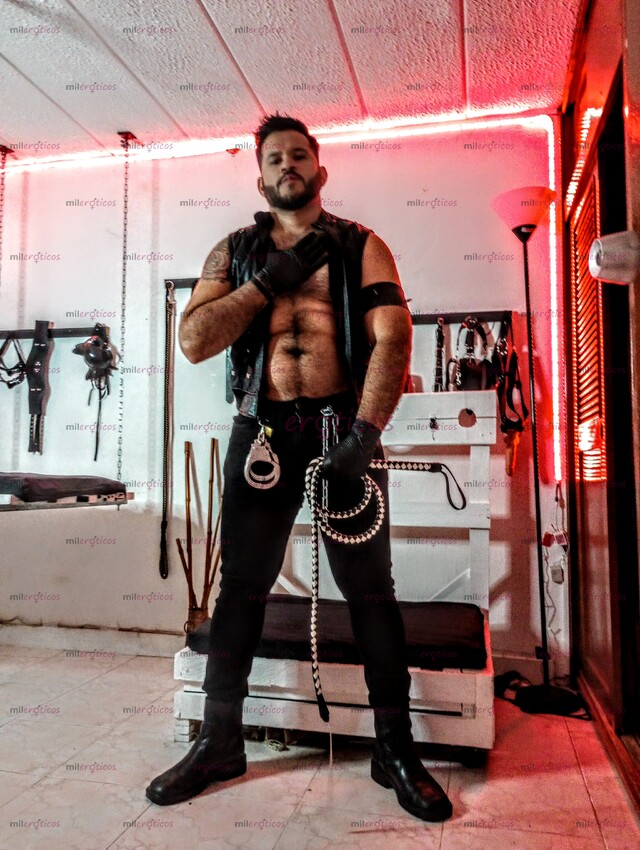 FOTOS DE MASTER DE BDSM Y FETICHES PARA HOMBRES,MUJERES Y PAREJAS!
