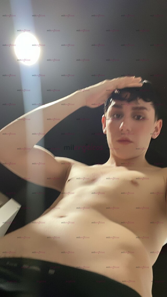 FOTOS DE POLLITO DE 18 AÑOS CALEÑO SUPER CALIENTE VERSÁTIL Y COMPLACIENTE