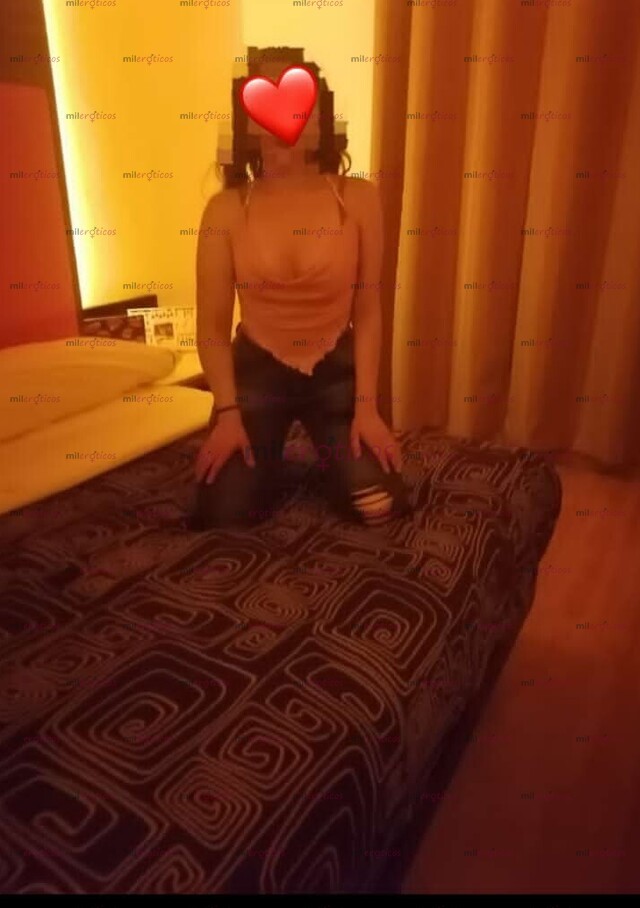 FOTOS DE DISFRUTA DE ESTA DIOSA ESTA NOCHE BEBÉ...