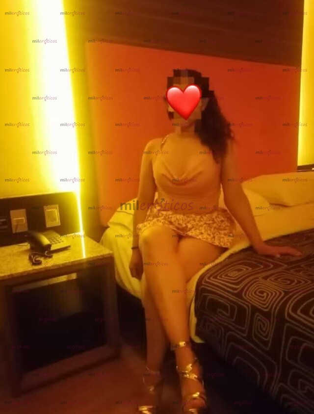 FOTOS DE DISFRUTA DE ESTA DIOSA ESTA NOCHE BEBÉ...