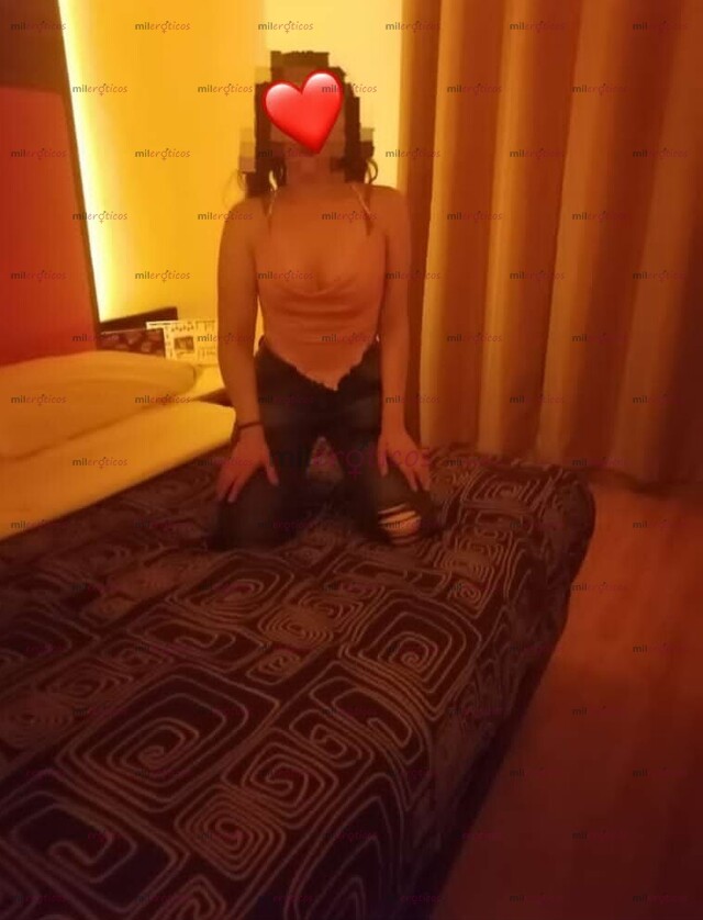 FOTOS DE DISFRUTA DE MIS NALGAS DELICIOSAS Y MIS CHICHIS TE VOLVERAN LOCO