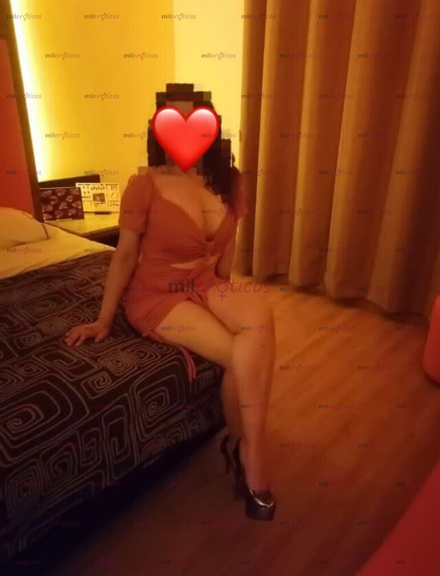 FOTOS DE DISFRUTA DE MIS NALGAS DELICIOSAS Y MIS CHICHIS TE VOLVERAN LOCO