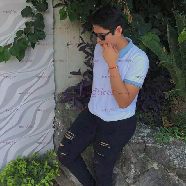 FOTOS DE LEYBER UN JOVEN HERMOSO Y NALGÓN PARA TI PAPI.