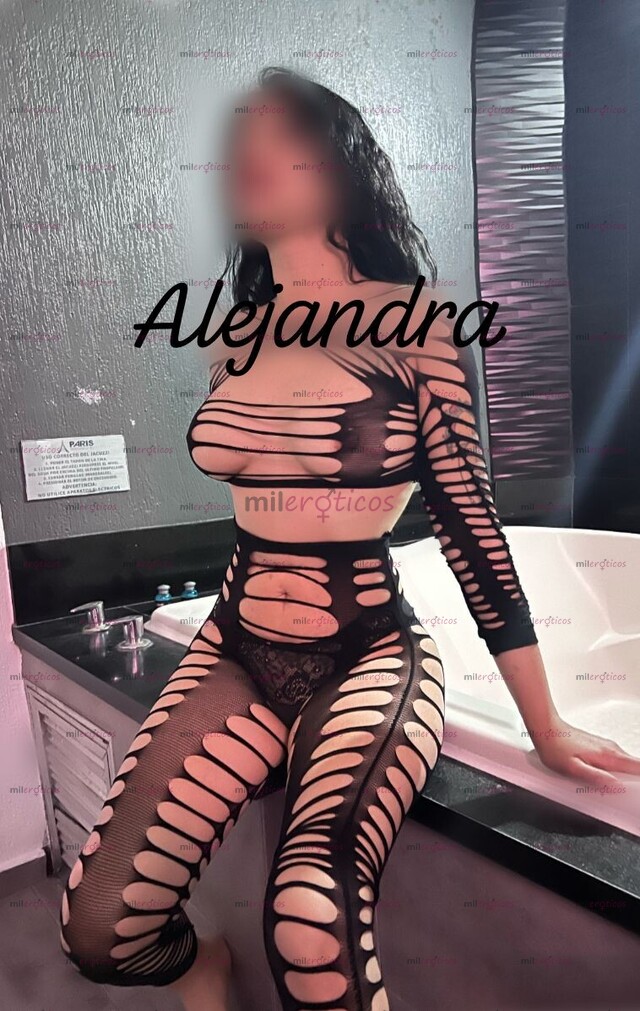 FOTOS DE HOLA ESTOY DELCIOSA Y SUPER CALIENTE...........ALEJANDRA.........