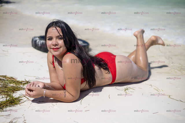 FOTOS DE LA BELLA GENIO, ARE TUS FANTASÍAS REALIDAD, SOLO 19 AÑOS ¡ NUEVA Y APRETADITA !