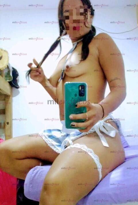 FOTOS DE DISFRUTO DE SACARTE LA LECHE HABLANDOTE BIEN PERRA MIENTRAS ME MASTURBO!! DAME L