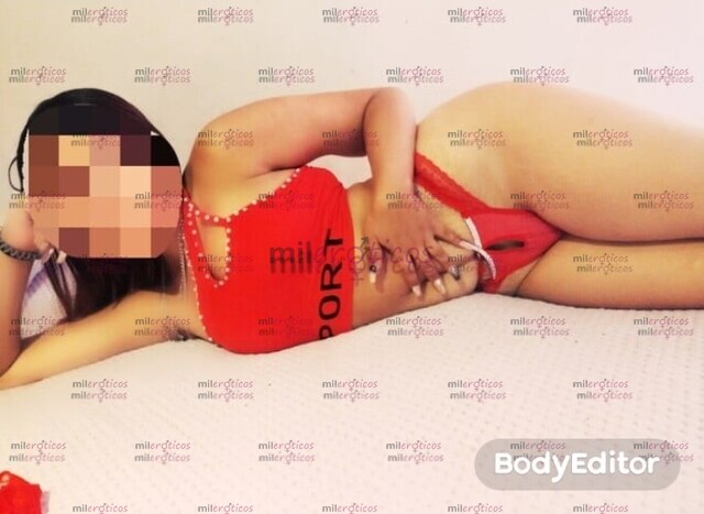 FOTOS DE ANDREA RICA UNIVERSITARIA CULONA, CON MUCHAS GANAS DE COMERTE