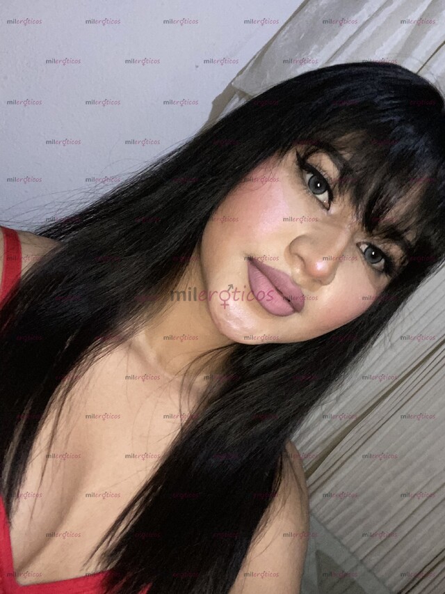 FOTOS DE ALEXIA CHICA VIP, DE 18 AÑOS DELGADA Y COMPLACIENTE