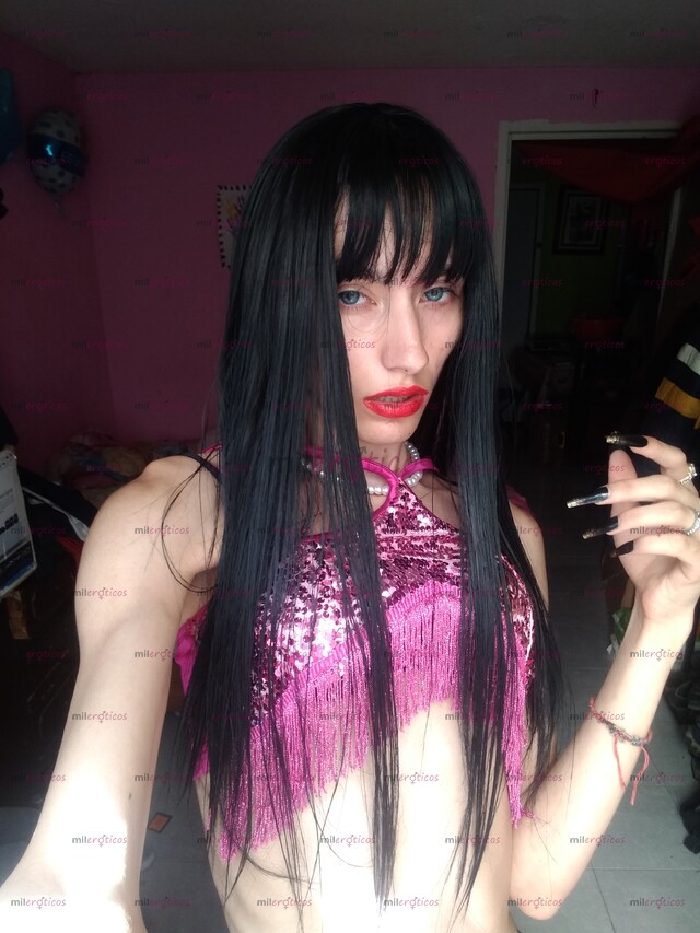 FOTOS DE LET YOURSELF BE SPOILED BY A 19 YEAR OLD TRANS GIRL, BEAUTIFUL AND SUPER HOT.