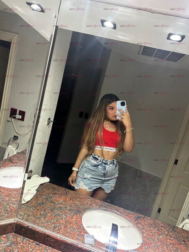 FOTOS DE SOY TODO LO QUE NECESITAS NENA CON UNOS PECHOS DELICIOSOS