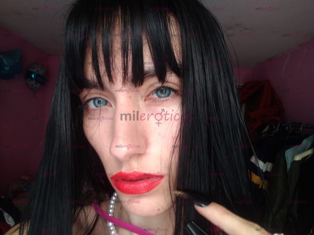 FOTOS DE LET YOURSELF BE SPOILED BY A 19 YEAR OLD TRANS GIRL, BEAUTIFUL AND SUPER HOT.