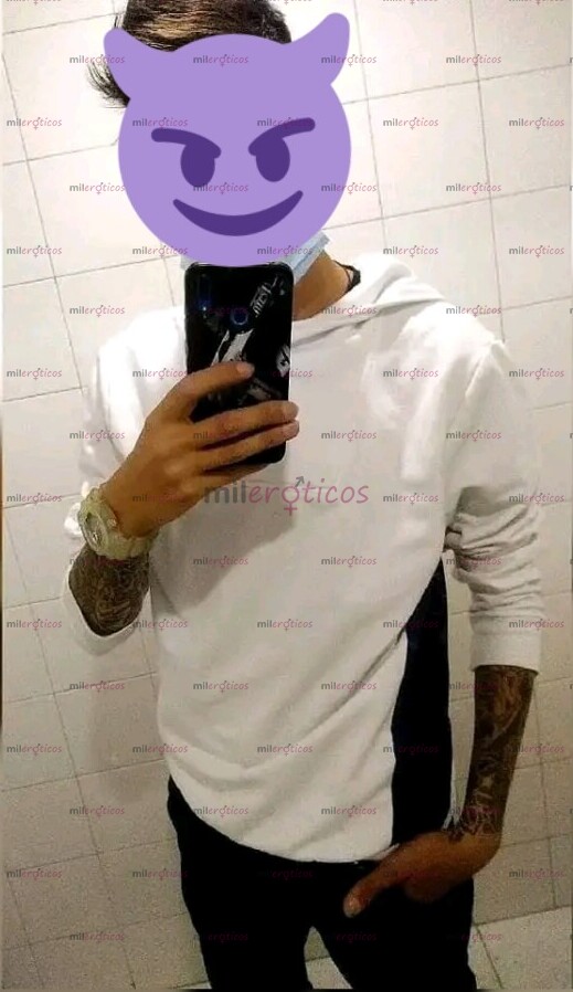 FOTOS DE UN CHICO JOVEN DISPUESTO A COMPLACER TODOS TUS DESEOS 3206706164