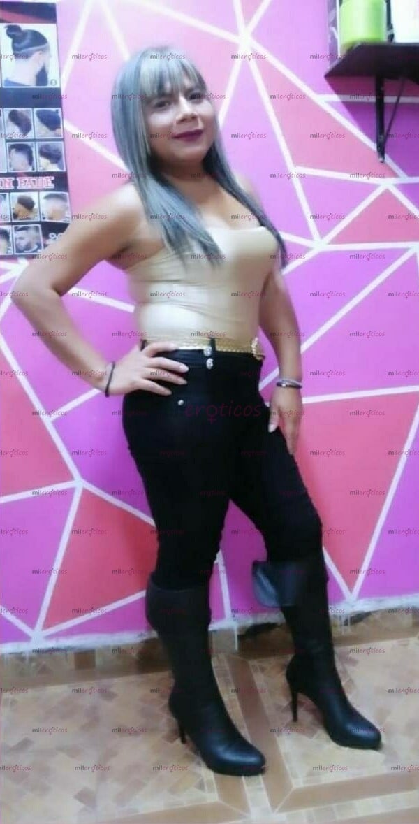 FOTOS DE CHICA MUY FEMENINA CON PENE 18CM GOZALO AL MÁXIMO