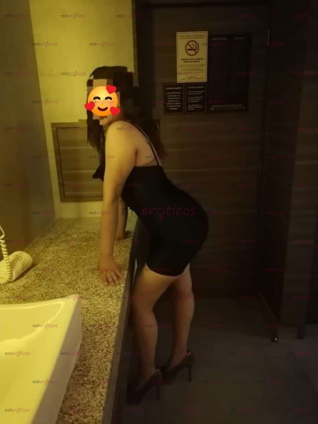 FOTOS DE KAREN ARDIENTE Y MUY TRAVIESA LINDA MUÑEQUITA