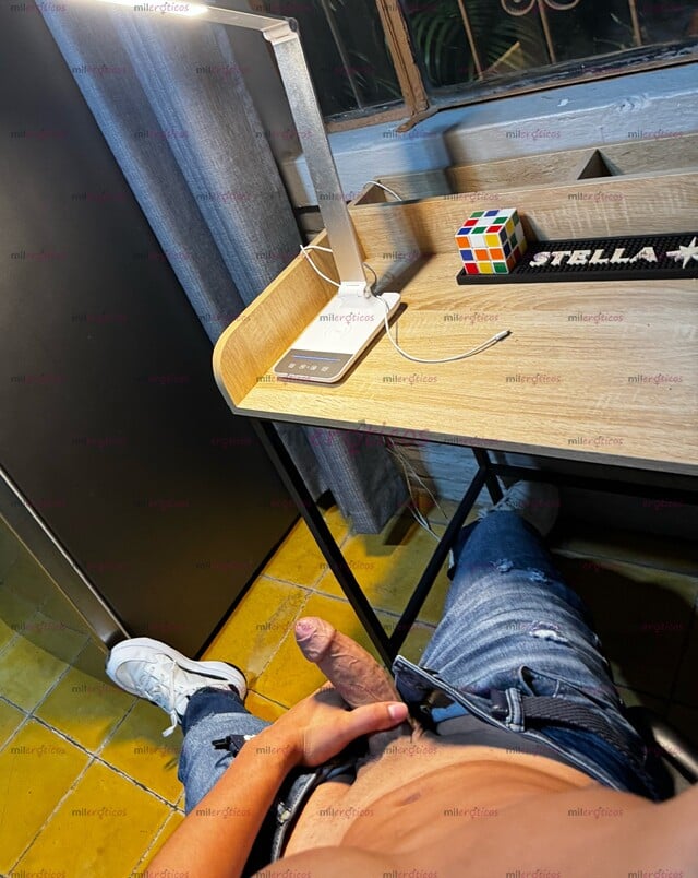 FOTOS DE HOMBRE DISCRETO VARONIL VERGON Y LECHERO 21 CM DISPUESTO A COMPLACER