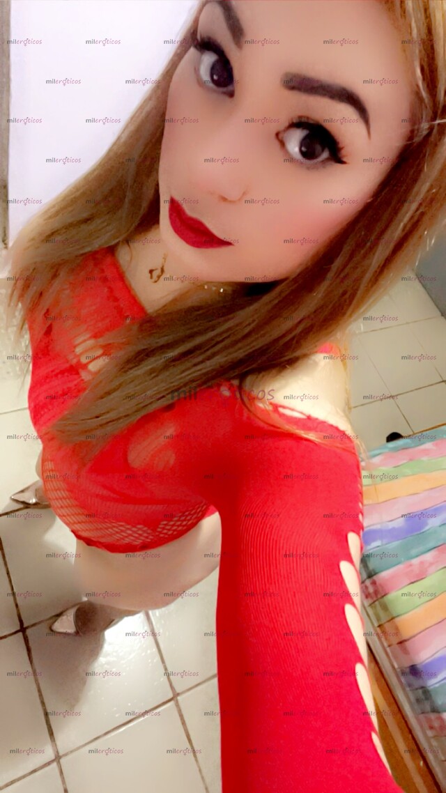 FOTOS DE DAKOTA DENIS LINDA TRANS EN PROCESO HORMONAL CON LUGAR DISCRETO