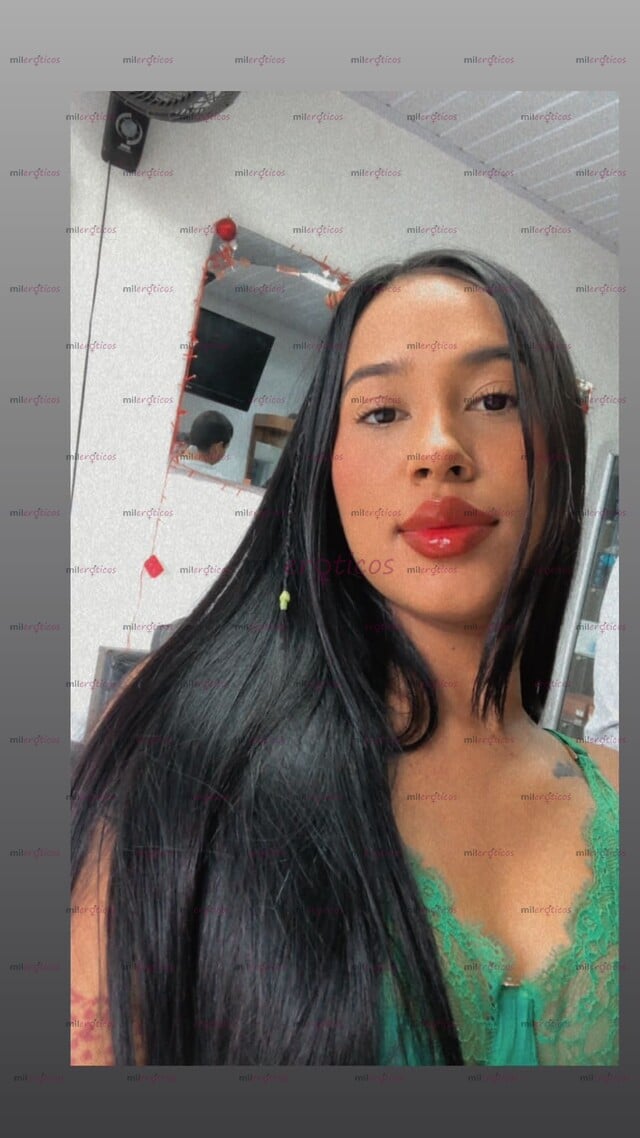 FOTOS DE BIEN BUENA , A MI SI ME GUSTA EL SEXO LO PROHIBIDO SABE MÁS RICO