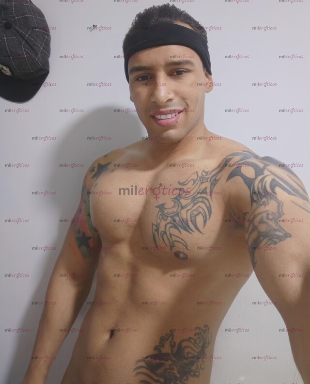 FOTOS DE MACHO BM ARRECHO VERGON 23 CM PARA COMPLACER DAMAS Y PAREJAS CONTACTAME