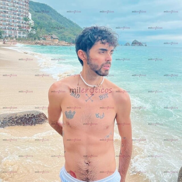 FOTOS DE 18 CM DE VERGA!! CHACAL DELGADO! VELLUDO LISTO PARA CUMPLIR TUS FANTASIAS