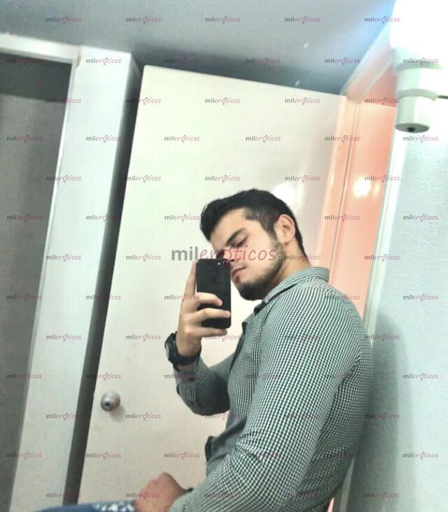 FOTOS DE ACTIVO LECHERO CALIENTE MACHOTE Y DOMINANTE, VERGA GRUESA Y HUEVOS GRANDES