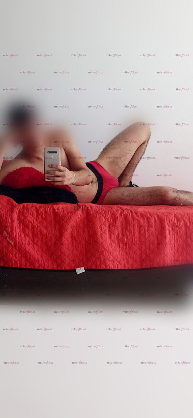 FOTOS DE CHICO ARRECHO CALIENTE CON DESEOS DE SATISFACERTE