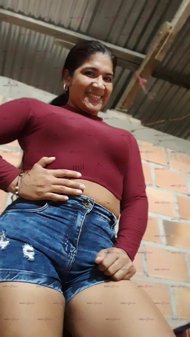 FOTOS DE MORENA PERVERTIDA CALIENTE Y GANAS DE SACARTE TU LECHITA BIEN RICA