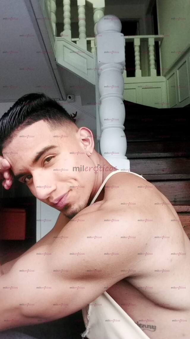 FOTOS DE TU HOMBRE MASAJISTA RECIÉN LLEGADO A ESTE LUGAR