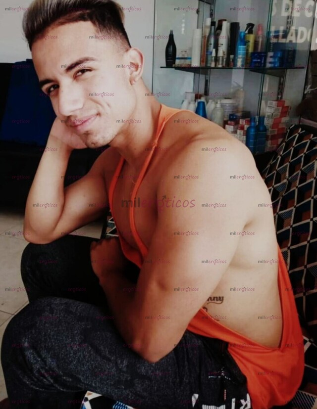 FOTOS DE TU HOMBRE MASAJISTA RECIÉN LLEGADO A ESTE LUGAR