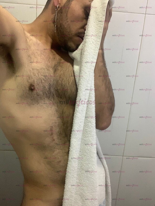 FOTOS DE HOLA MI NOMBRE ES SANTIAGO LISTO PARA COMPLACER TUS MÁS ÍNTIMAS FANTASÍAS
