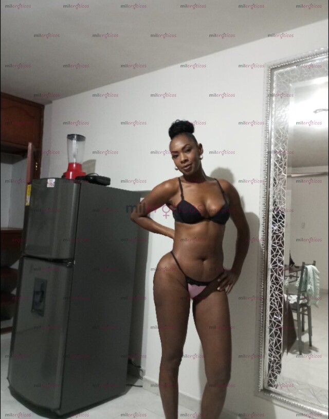 FOTOS DE DIOSA DE LA GARGANTA PROFUNDA Y EXPERTA EN SQUIRT, DISPONIBLE YA!!!