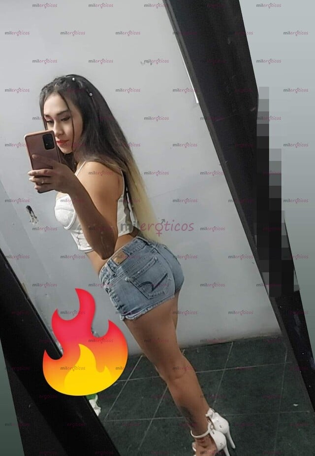 FOTOS DE HOLA BEBE SOY DIANITA NUEVA EN EL AMBIENTE CON GANAS DE PROBAR NUEVAS COSITAS