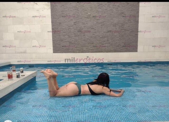 FOTOS DE HOLA SOY CAMILA TENGO 22 AÑOS APRETADITA