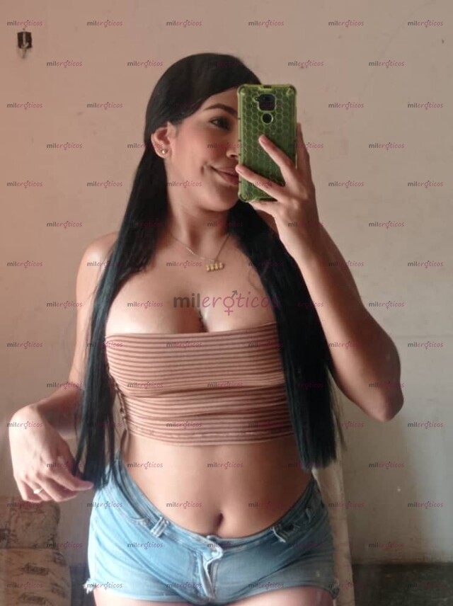 FOTOS DE FLACA PELI NEGRA ALTA ELEGANTE MORENITA NUEVA EN TU CIUDAD