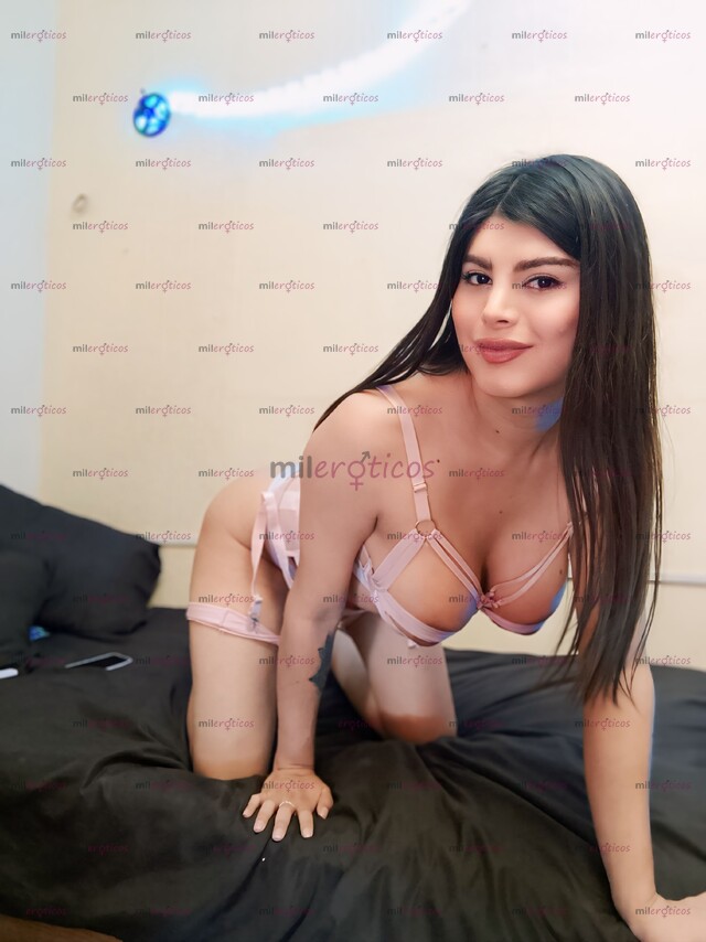 FOTOS DE MUY FEMENINA MUY CACHONDA EL AMOR DE TU VIDA PAPI