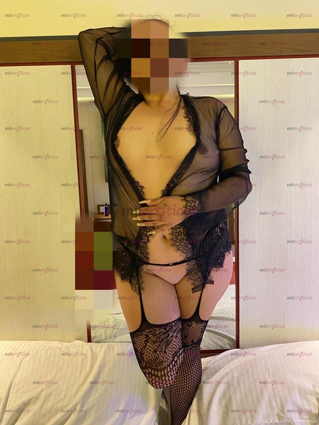 FOTOS DE ANDO MOJADITA, SOY MUY COGELONA, APRETADITA Y MUY CACHONDA