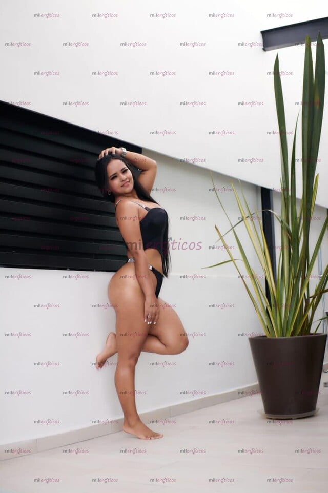 FOTOS DE CAMILA PRECIOSA COLOMBIANA POR PRIMERA VEZ EN CARMEN