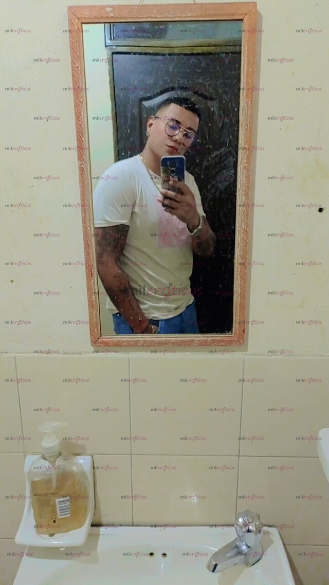FOTOS DE ME CONCIDERO AGRADABLE LIMPIO Y CON GANAS DE HACER DINERO