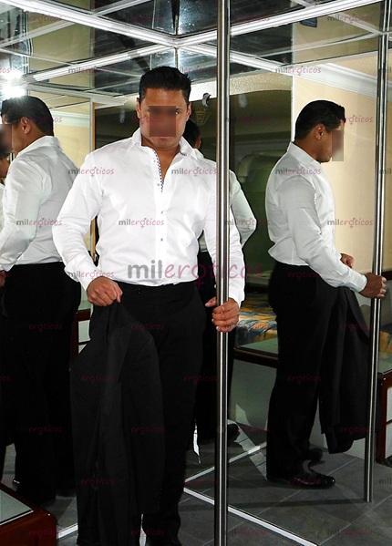 FOTOS DE EL ÚNICO TRABAJADOR SEXUAL PARA MUJERES EN MÉXICO CON RECONOCIMIENTO SOCIAL! 24H