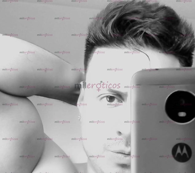 FOTOS DE MUJER! ME REHUSO A PENSAR QUE SOLO TE INTERESA MIRAR FOTOS DE PENES MERECES MÁS!