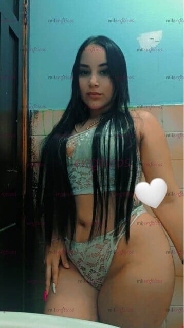 FOTOS DE HERMOSA PELI NEGRA VOLUPTUOSA MODELO ROSTRO ANGELICAL TRIPLATO NUEVA