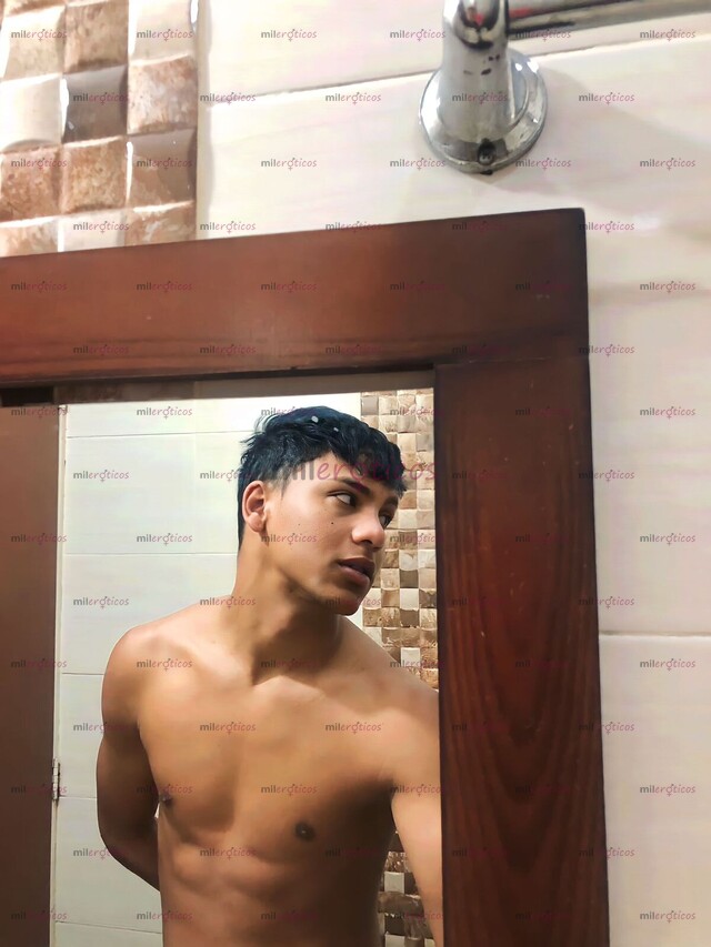 FOTOS DE LENIM TWINK DE 19 AÑOS ABIERTO A CUALQUIER PLAN Y PASARLA DELI