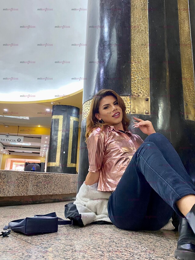 FOTOS DE EN CHÍA CHICA SEXY DE CARA HERMOSA ,SUAVE Y MUY COMPLACIENTE 1.72 DE ESTATURA